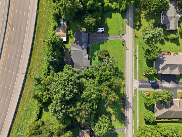 2520 Pennington Bend Rd, Nashville, TN 37214