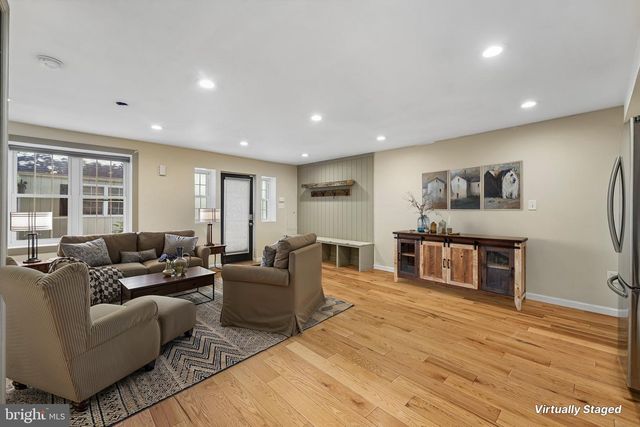 6705 LAWNTON AVE, Philadelphia, PA 19126