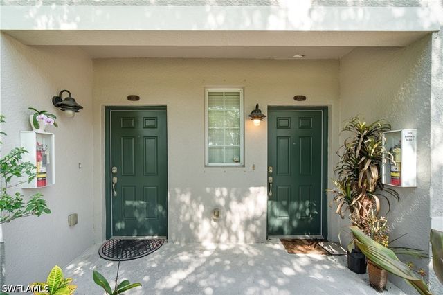 8570 Evernia CT 101, Estero, FL 34135