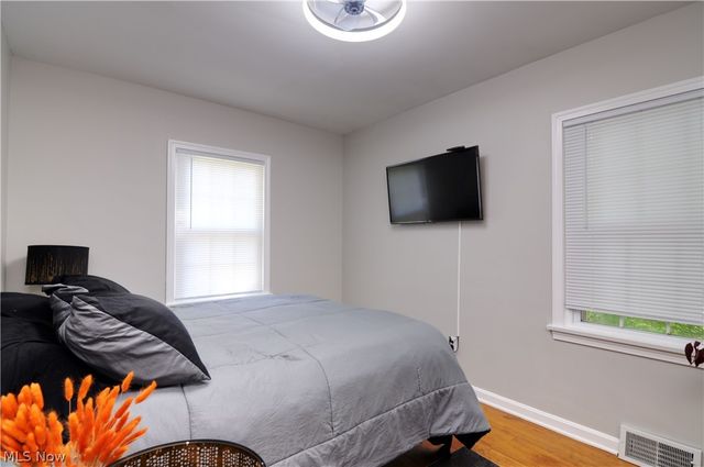 614 Hartzell Drive, Norton, OH 44203