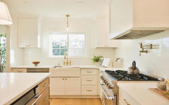 1045 Tarento Drive, San Diego, CA 92107