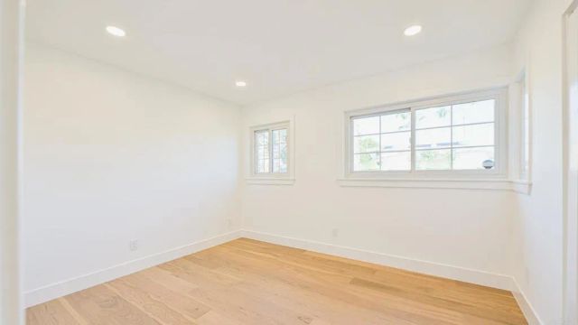 1045 Tarento Drive, San Diego, CA 92107