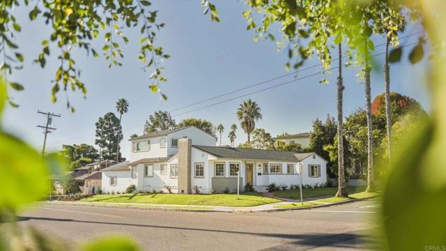 1045 Tarento Drive, San Diego, CA 92107