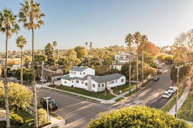 1045 Tarento Drive, San Diego, CA 92107