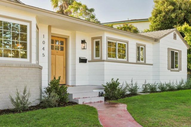 1045 Tarento Drive, San Diego, CA 92107