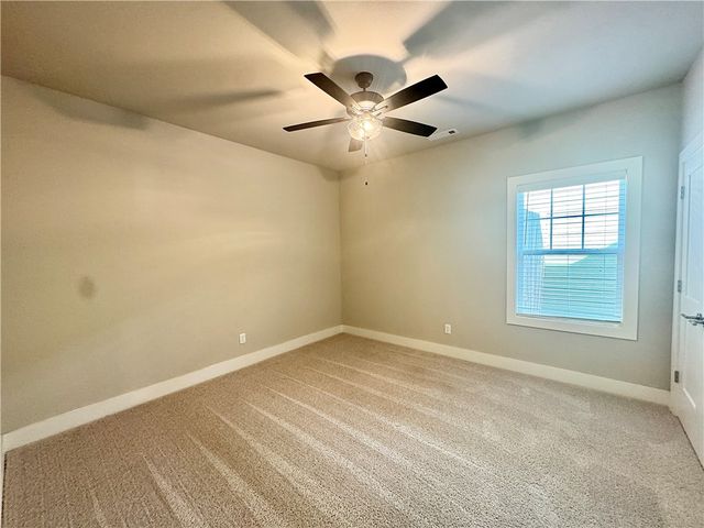 901 NE Heights Lane, Bentonville, AR 72712