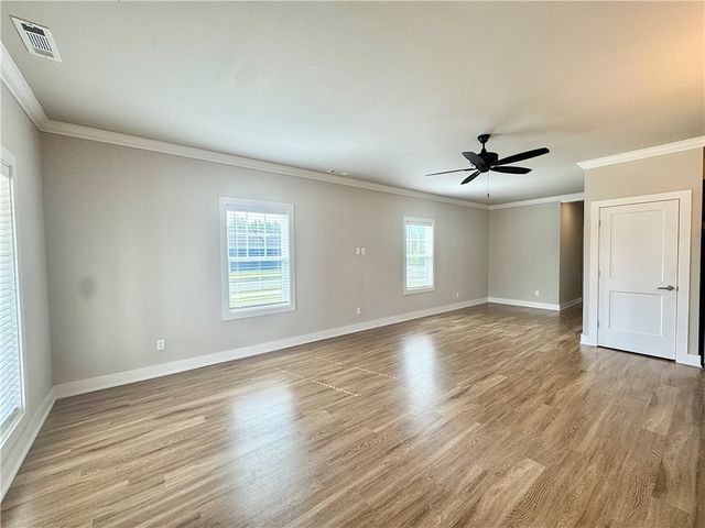 901 NE Heights Lane, Bentonville, AR 72712