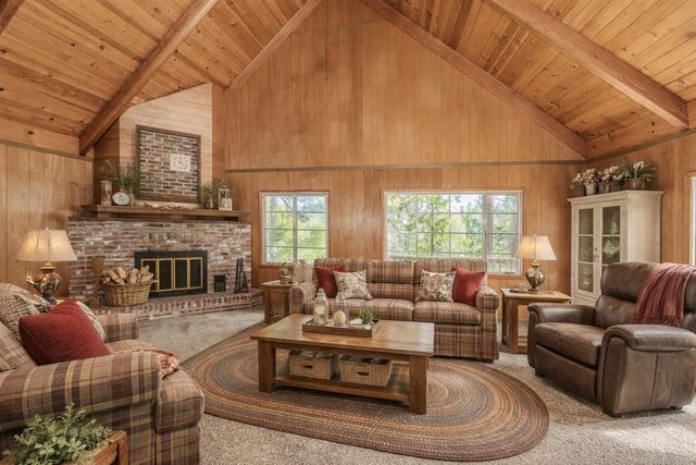 41604 Corlew Lane, Auberry, CA 93602