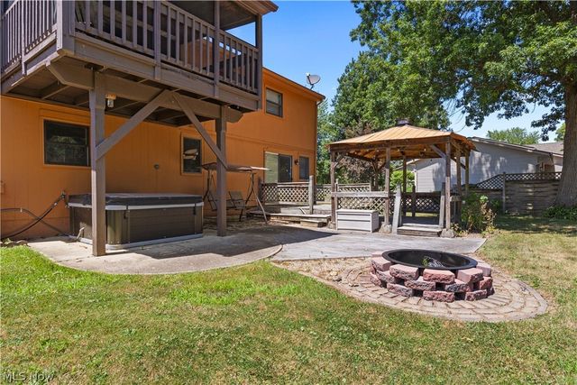 2565 Abbe Road, Sheffield Village, OH 44054
