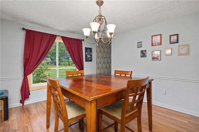 2565 Abbe Road, Sheffield Village, OH 44054