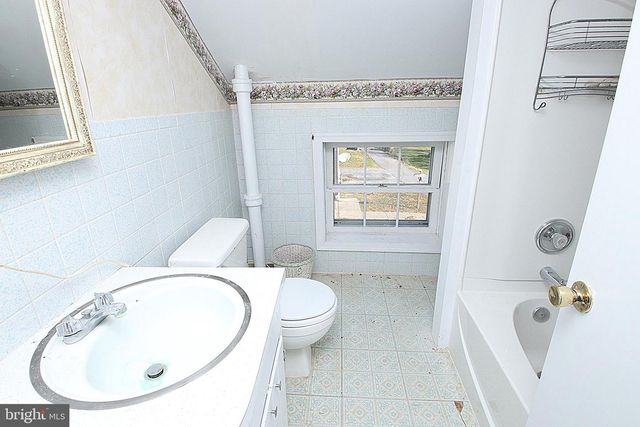 202 E MAIN ST, Burkittsville, MD 21718