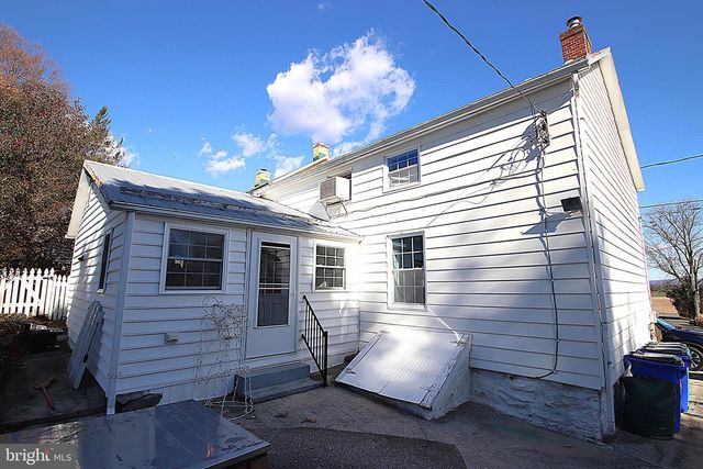 202 E MAIN ST, Burkittsville, MD 21718