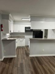 9255 W Sam Houston Pkwy S Parkway 509, Houston, TX 77099