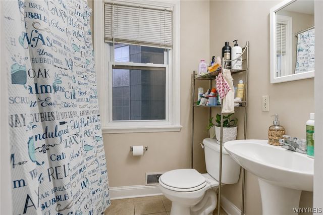390 West Delavan Avenue, Buffalo, NY 14213