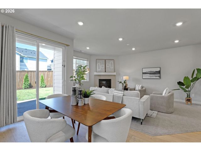 12289 Sw CHAMPLIN Ln, Beaverton, OR 97007
