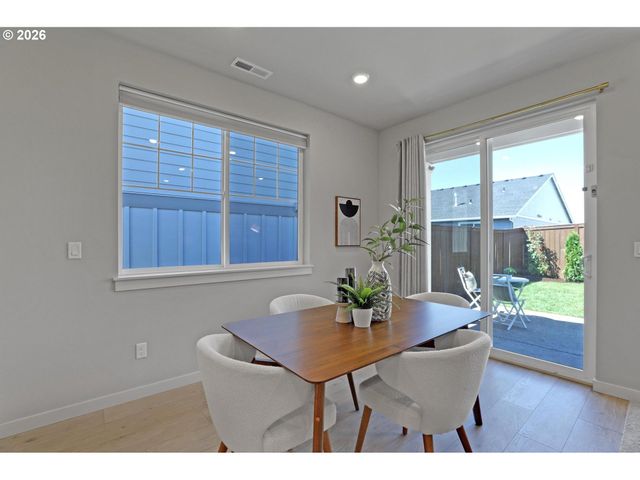 12289 Sw CHAMPLIN Ln, Beaverton, OR 97007