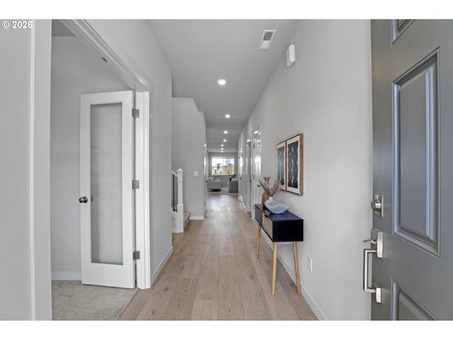 12289 Sw CHAMPLIN Ln, Beaverton, OR 97007