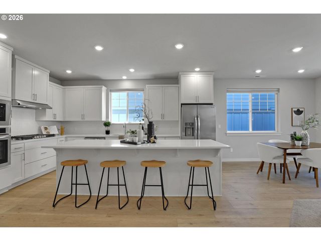 12289 Sw CHAMPLIN Ln, Beaverton, OR 97007