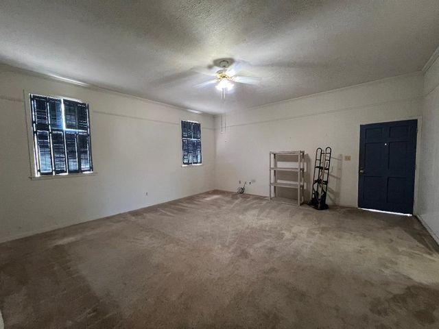 1010 W Garrison, Carthage, TX 75633