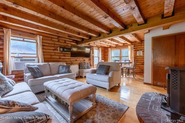 835 County Route 2, Accord, NY 12404