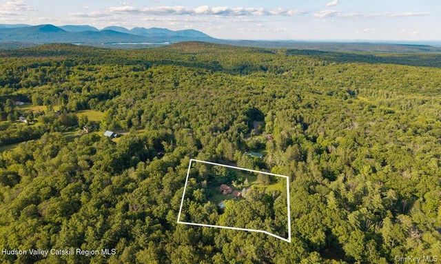 835 County Route 2, Accord, NY 12404