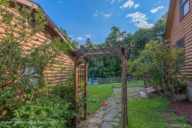 835 County Route 2, Accord, NY 12404