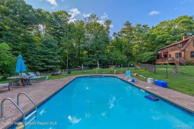 835 County Route 2, Accord, NY 12404