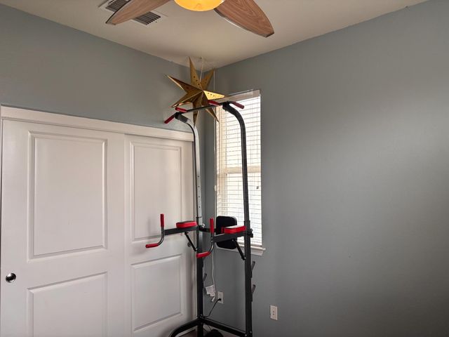 10573 Lake Point Ave, Stockton, CA 95219