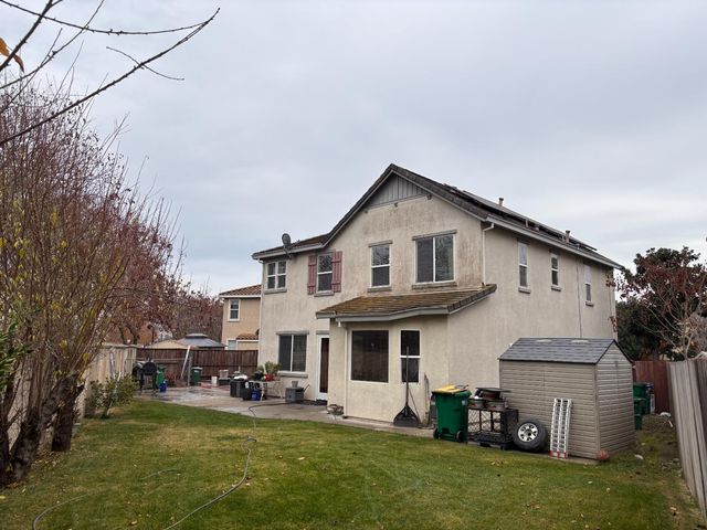 10573 Lake Point Ave, Stockton, CA 95219