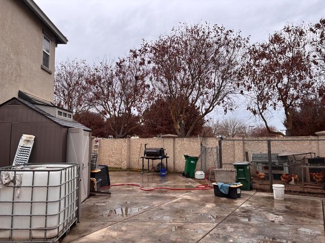 10573 Lake Point Ave, Stockton, CA 95219