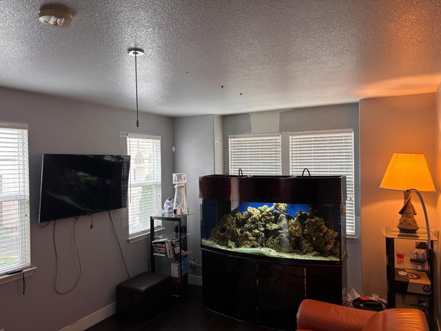 10573 Lake Point Ave, Stockton, CA 95219