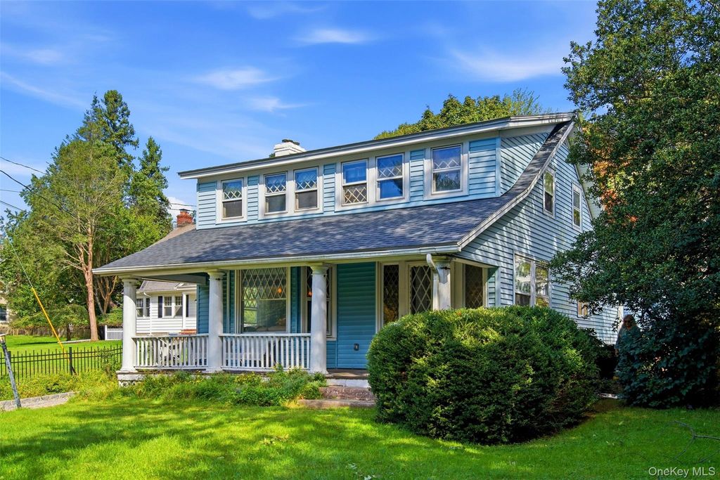 504 West Broadway, Port Jefferson, NY 11777 — photo 2