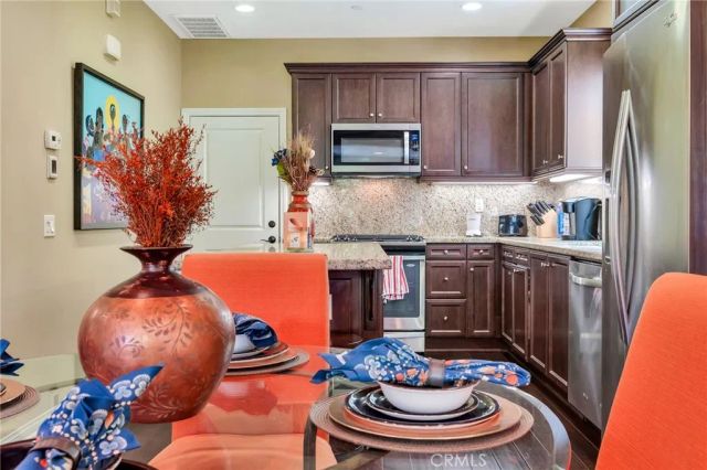 783 Gatun Street 104, San Pedro, CA 90731