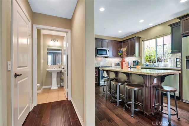 783 Gatun Street 104, San Pedro, CA 90731