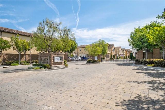 783 Gatun Street 104, San Pedro, CA 90731