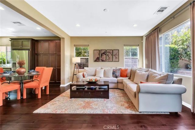 783 Gatun Street 104, San Pedro, CA 90731