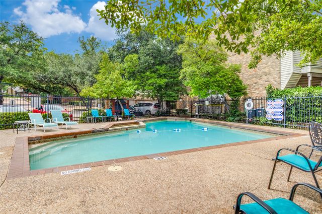 7340 Skillman Street 702, Dallas, TX 75231