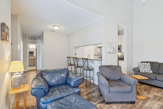 7340 Skillman Street 702, Dallas, TX 75231