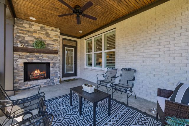 1148 Pretender Way, Columbia, TN 38401