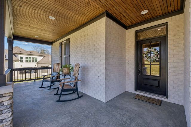 1148 Pretender Way, Columbia, TN 38401