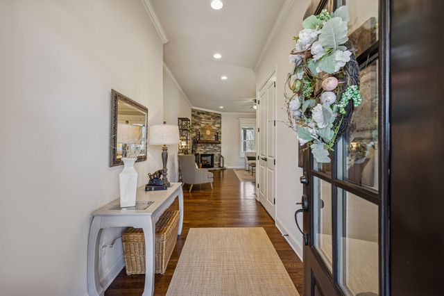 1148 Pretender Way, Columbia, TN 38401