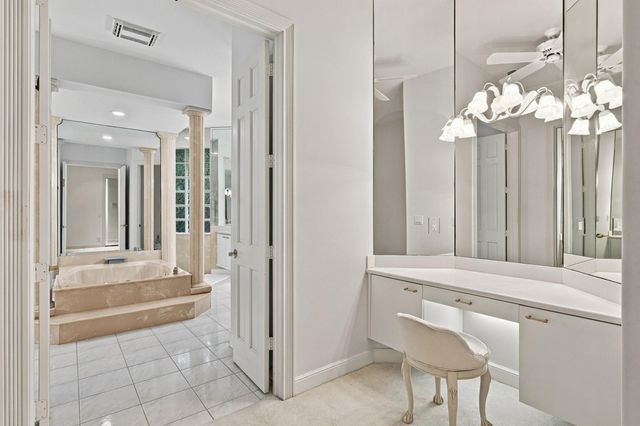 5386 NW 77th Terrace, Coral Springs, FL 33067
