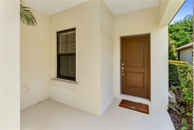 4226 MIDNIGHT BLUE RUN, Bradenton, FL 34211