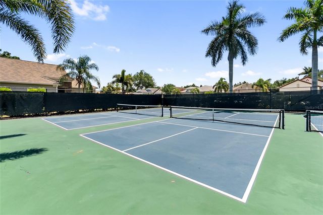 4226 MIDNIGHT BLUE RUN, Bradenton, FL 34211