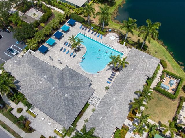 4226 MIDNIGHT BLUE RUN, Bradenton, FL 34211