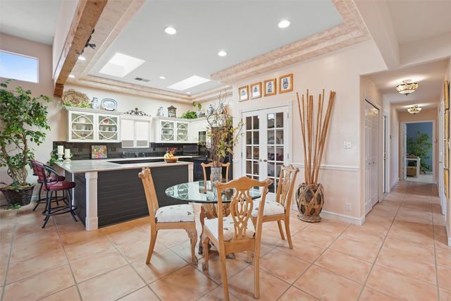 10209 Jarash Place NE, Albuquerque, NM 87122