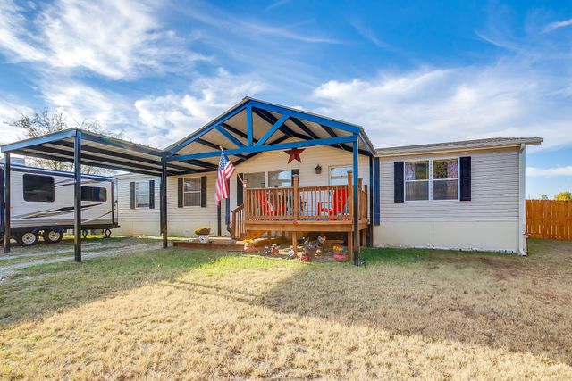122 Blue Moon Court, Springtown, TX 76082