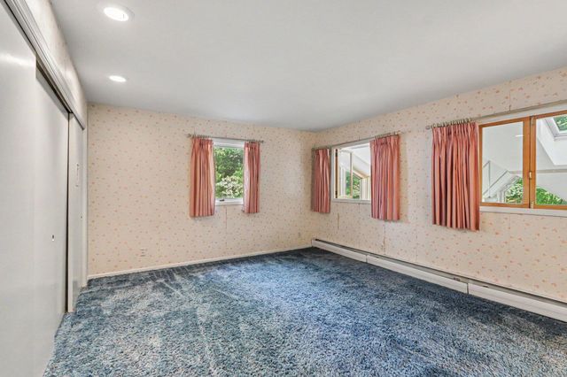 5453 Glen Harbor Drive, Kalamazoo, MI 49009