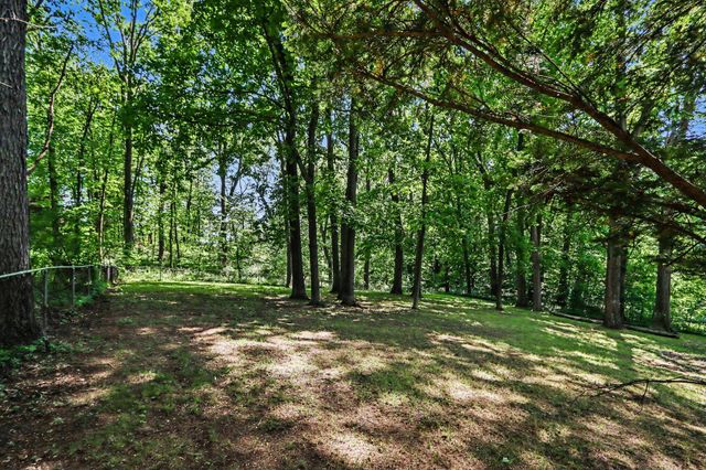 5453 Glen Harbor Drive, Kalamazoo, MI 49009