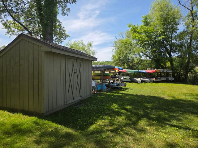 5453 Glen Harbor Drive, Kalamazoo, MI 49009